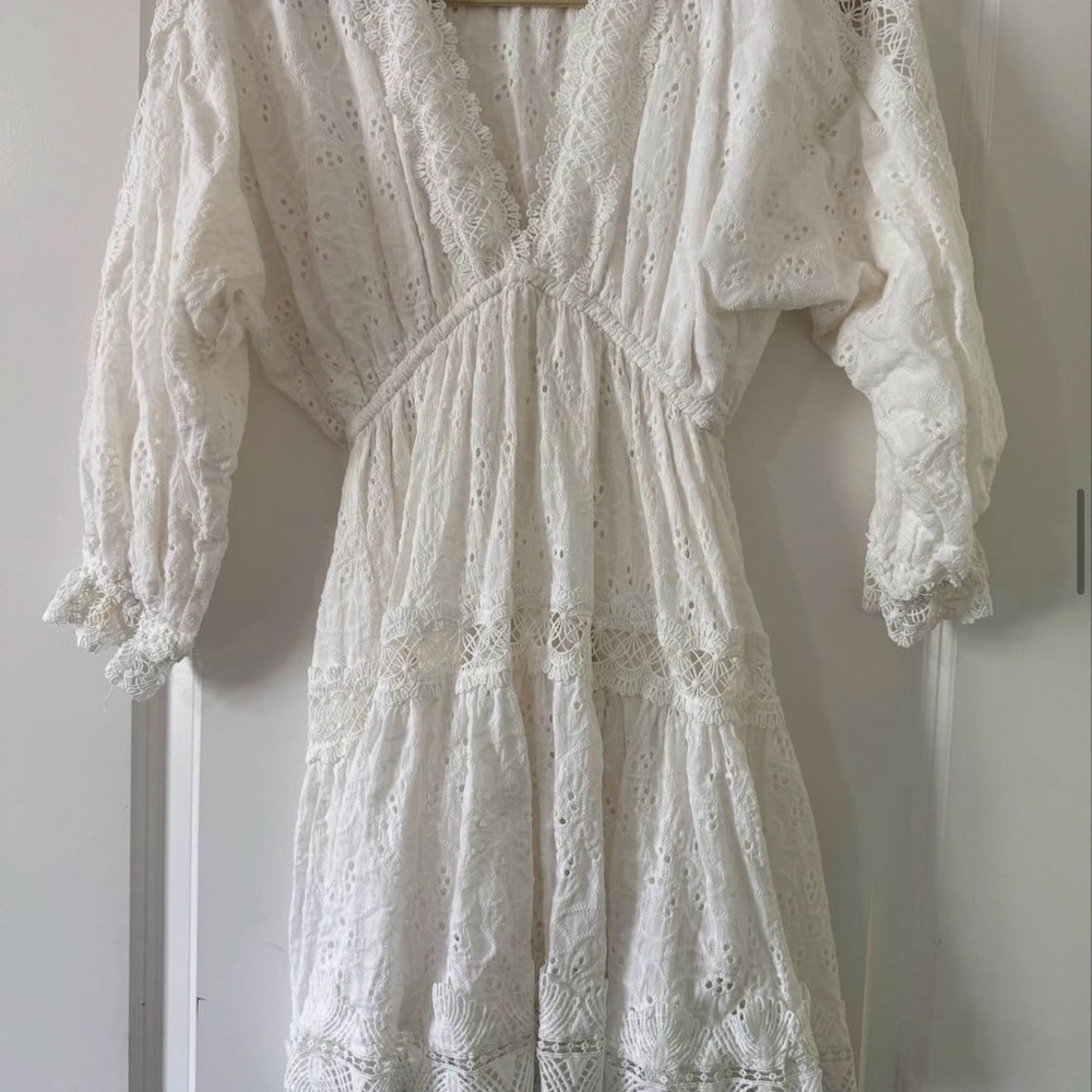 Elegant White Lace Mini Dress - Picture 2 of 2